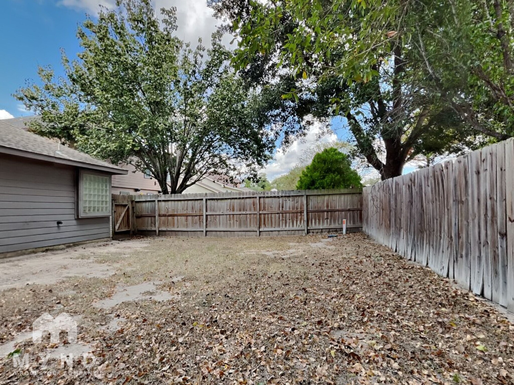 Building Photo - 32215 Archer Park
