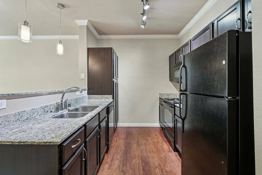 Building Photo - 8312 Angels Dr