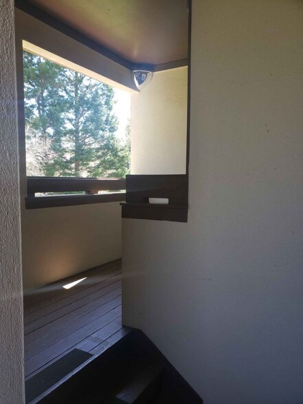 Building Photo - 7345 Winery Ln