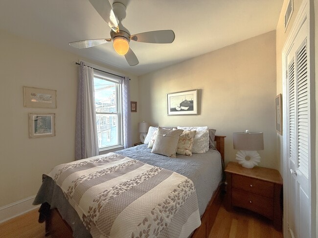 Building Photo - 3 Howard St