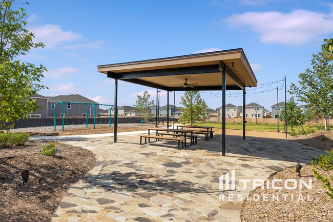 Building Photo - 7430 Asp Point