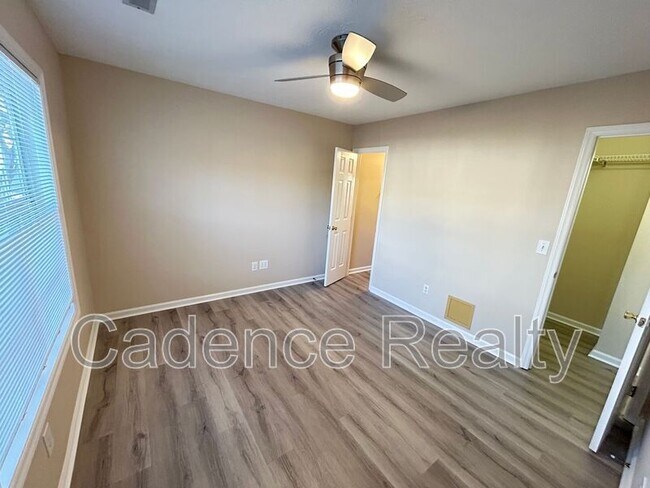 Building Photo - 4306 Jasmine Cove Way