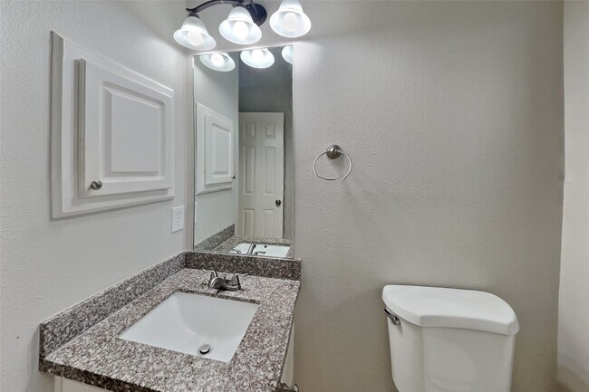 Building Photo - 21504 Palace Pines Dr