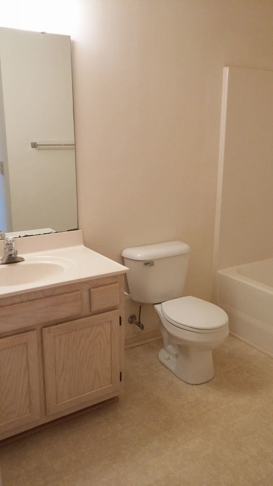 Building Photo - VILLAGE SQUARE