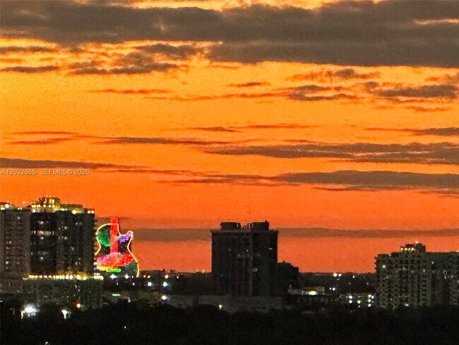 Building Photo - 3001 S Ocean Dr