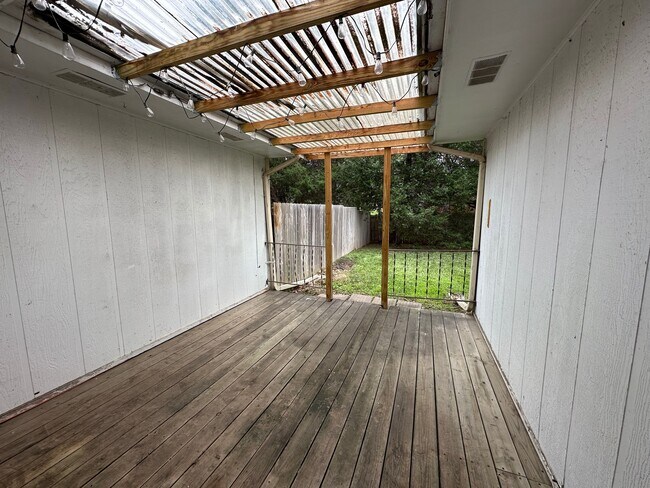 Building Photo - Allendale Duplex