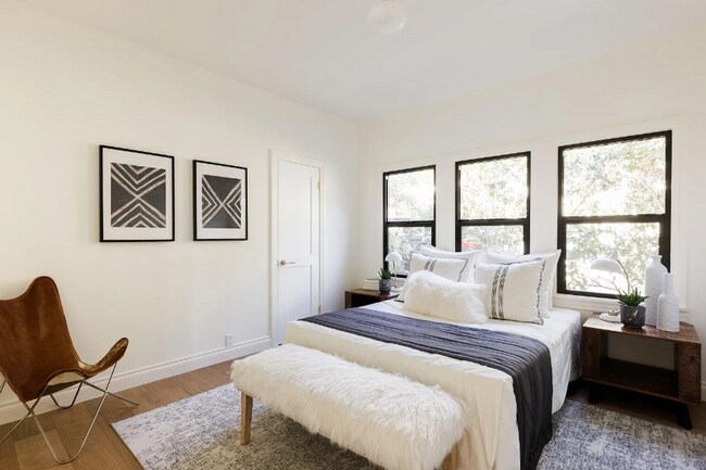Building Photo - Stunning Echo Park house + Creative Space/Studio - Prime location walking distance to Sunset Blvd...