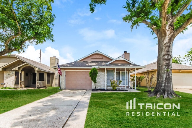 Primary Photo - 23318 Pebworth Pl