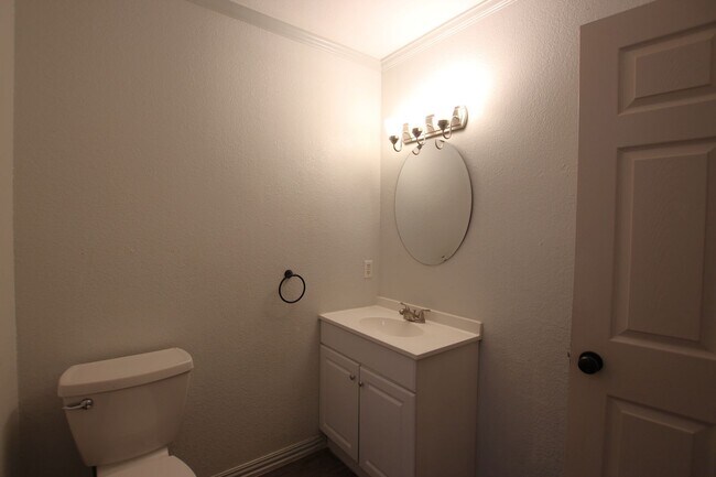 Building Photo - 316 Clemson Dr