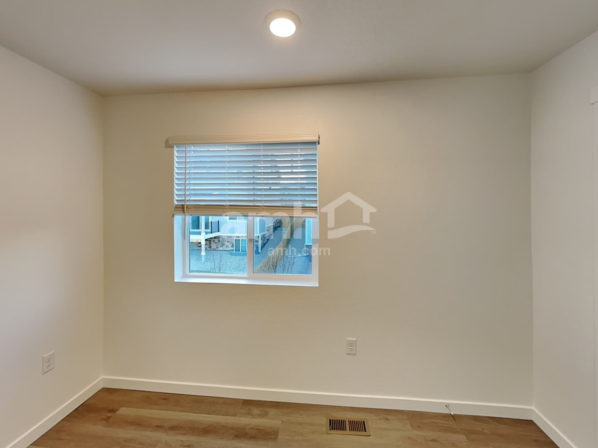 Building Photo - 26194 E Calhoun Pl