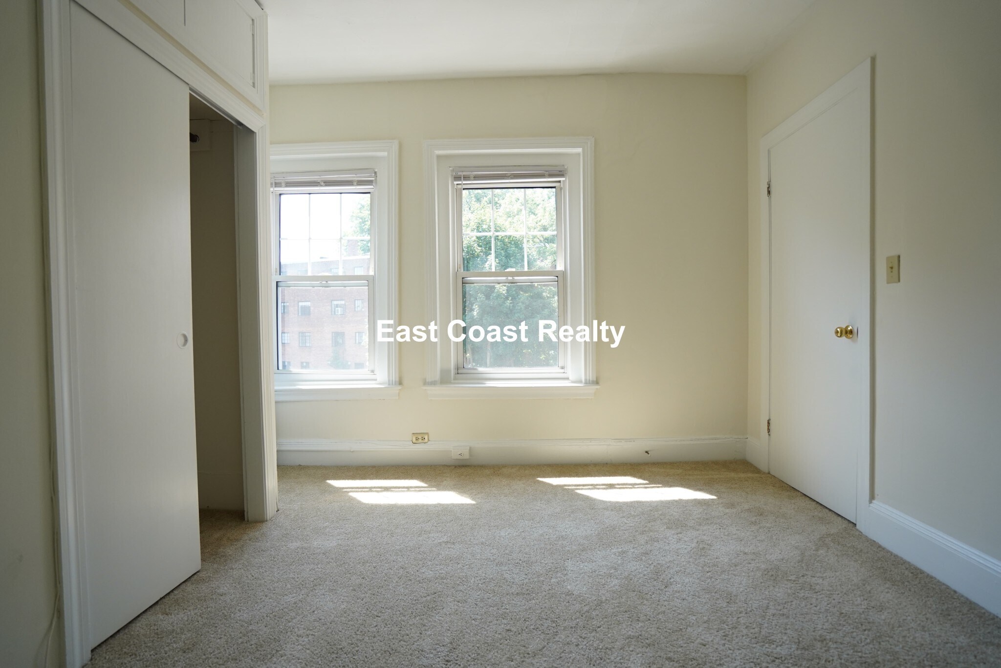 Building Photo - 1223 Beacon St
