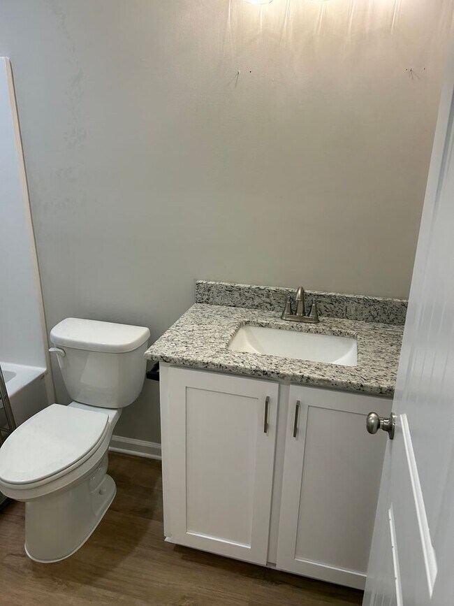 Building Photo - 3 bed 2 bath NEW CONSTRUCTION for RENT!