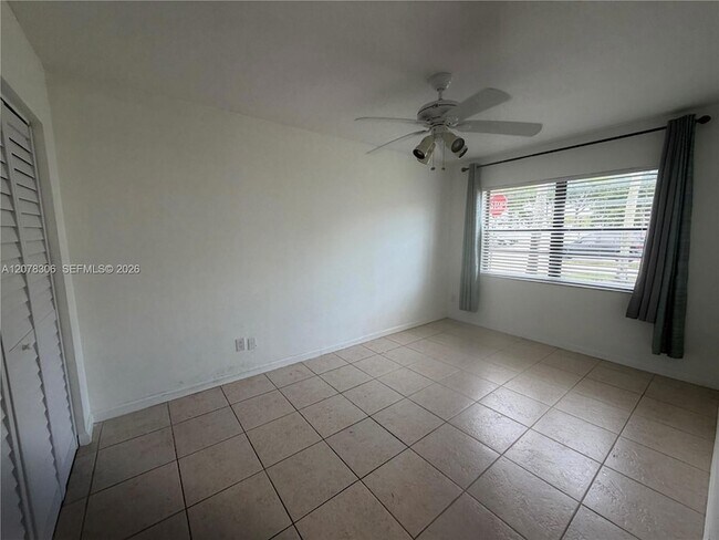 Building Photo - 18226 Mediterranean Blvd