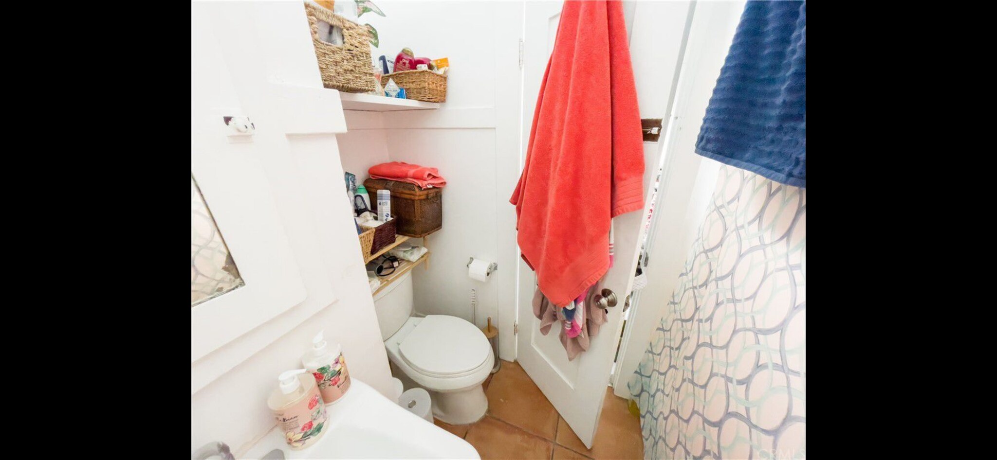 Building Photo - 519 E Dayman St