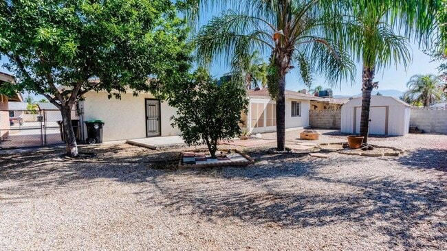 Building Photo - 2867 Cindy Ln