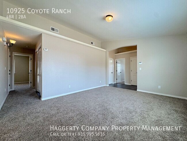 Building Photo - 10925 Coyote Ranch Ln