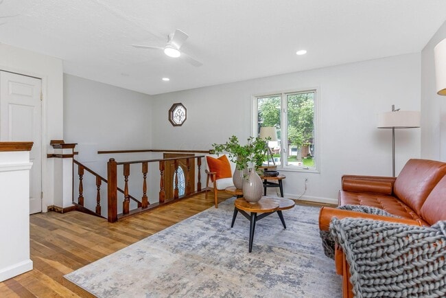 Building Photo - 3747 Christie Rd W