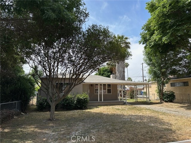 Primary Photo - 18210 Vanowen St