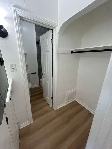 Building Photo - 1411 Toberman St