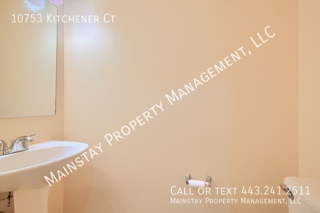 Building Photo - 10753 Kitchener Ct