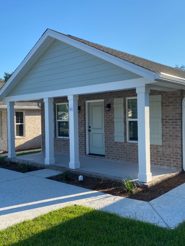 Building Photo - 103 Ivy Ave