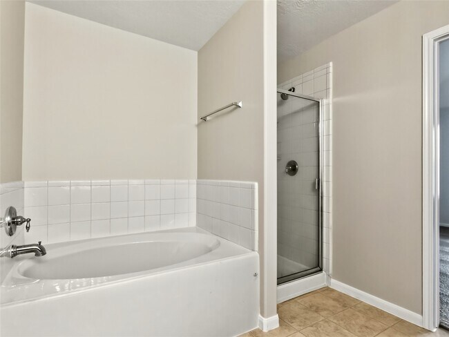 Building Photo - 4914 Jasmine Meadows Ln