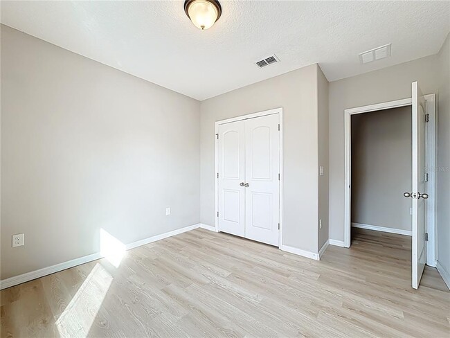 Building Photo - 4775 Terrasonesta Dr