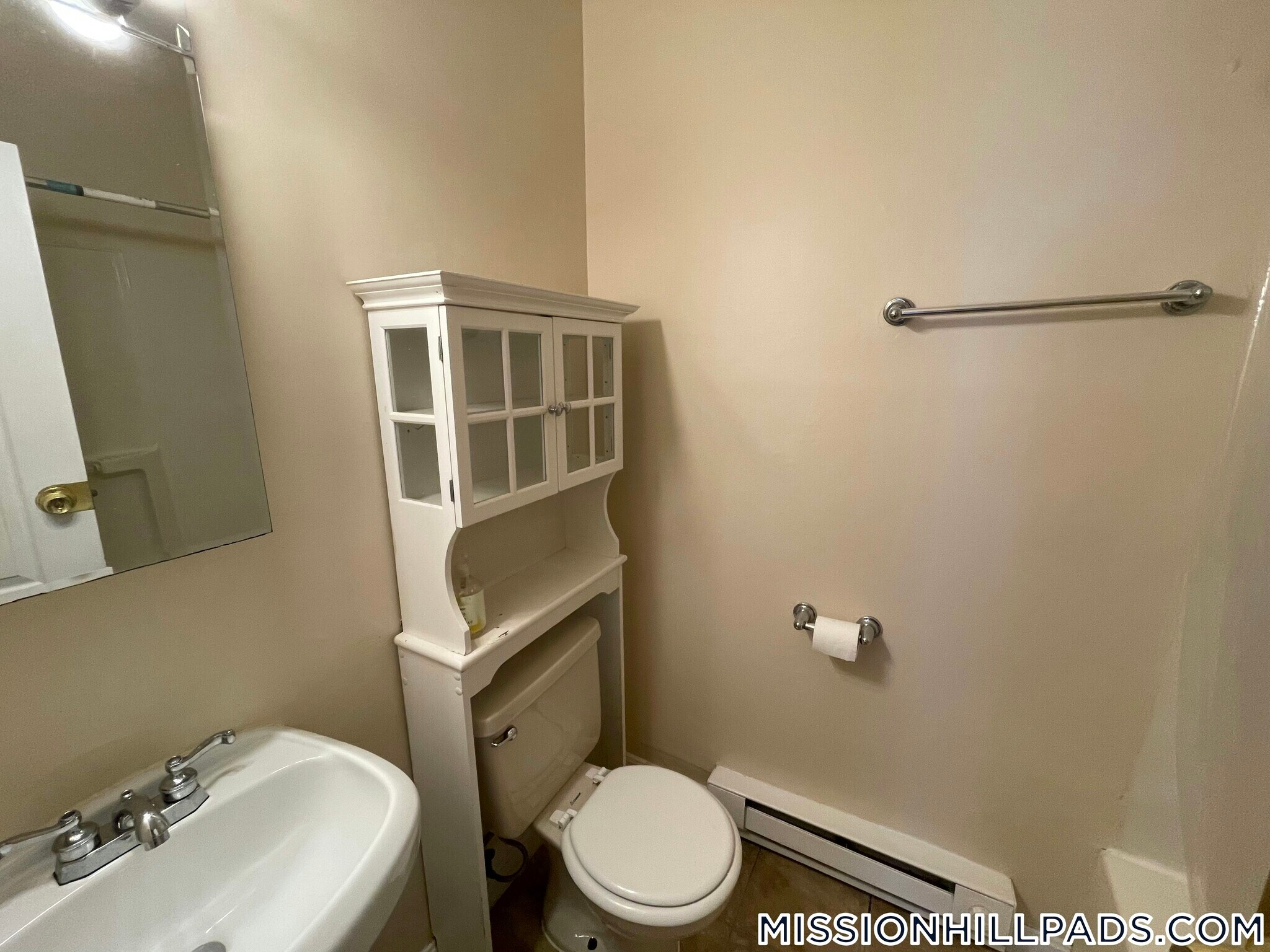 Building Photo - 896 Huntington Ave