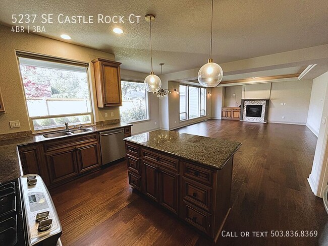 Building Photo - Introducing a Stunning Custom Home in the ...