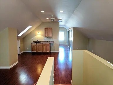 Building Photo - 17 Dunlap St