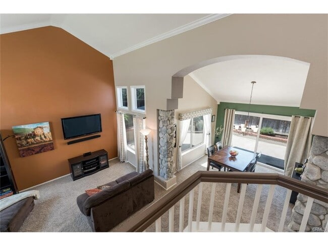 Building Photo - 2482 Sena St