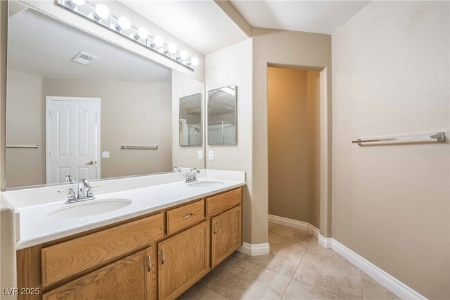 Building Photo - 1849 Glory Lily Ct