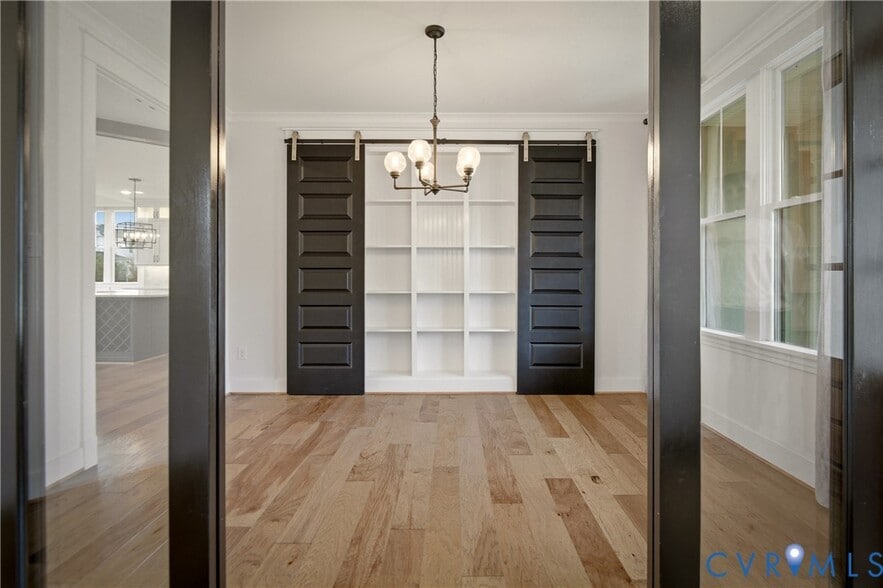 Building Photo - 3718 Graythorne Dr