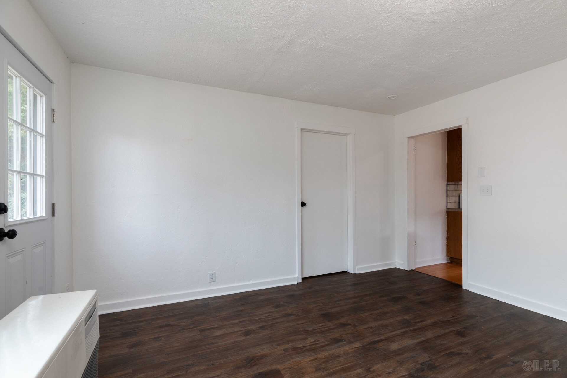 Building Photo - 410 W C St