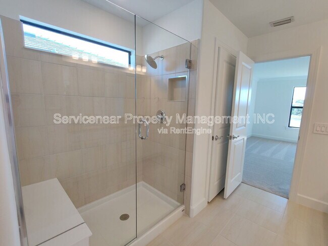 Building Photo - 6140 Baywood Ct