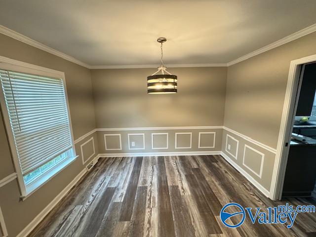 Building Photo - 13003 Camelot Dr SE