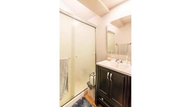 Building Photo - 11291 E Shore Dr