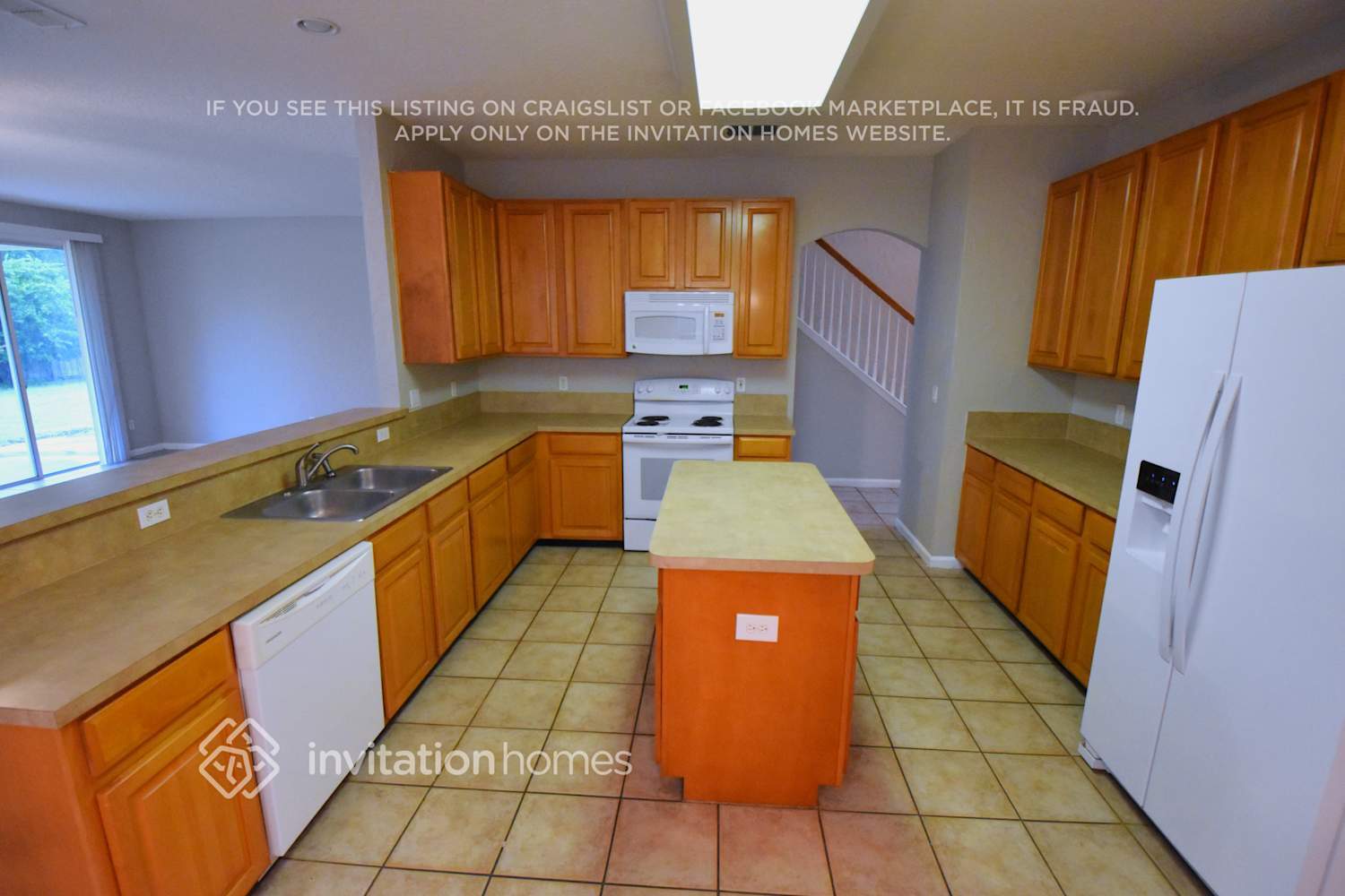 Building Photo - 3095 Lynnhaven Ct