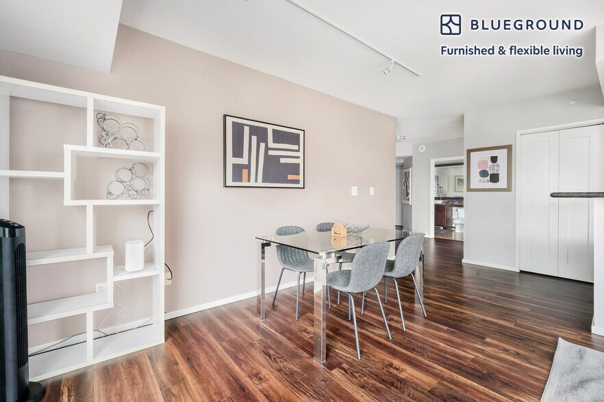 Building Photo - 1415 2nd Ave