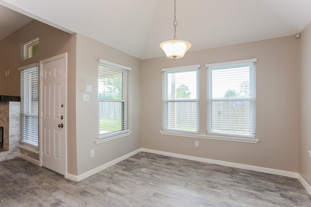 Building Photo - 1407 Bayou Glen Dr