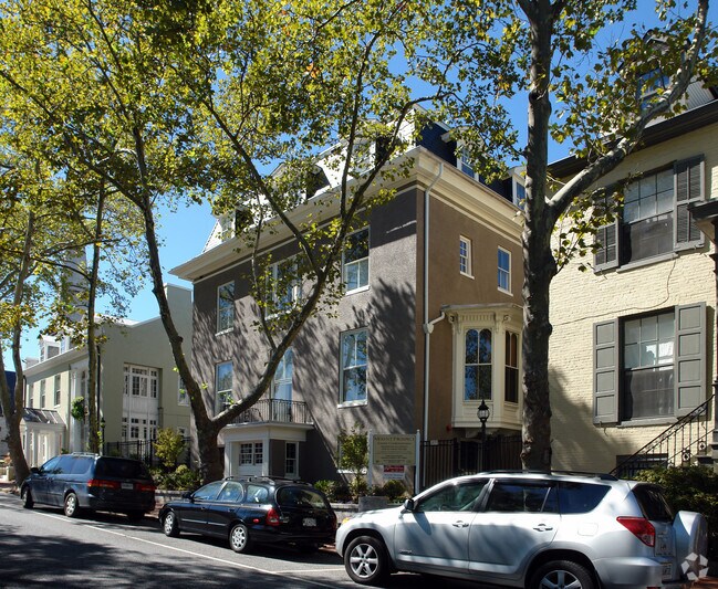 Building Photo - 37 S Prospect St