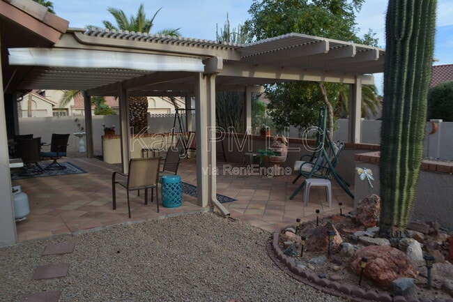 Building Photo - 14405 W Greystone Dr