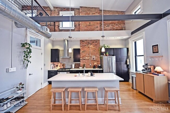 Building Photo - 27 Mercer St