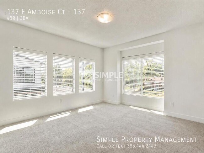 Building Photo - 137 E Amboise Ct