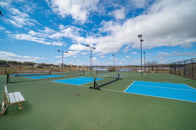 Building Photo - 3404 American Dr