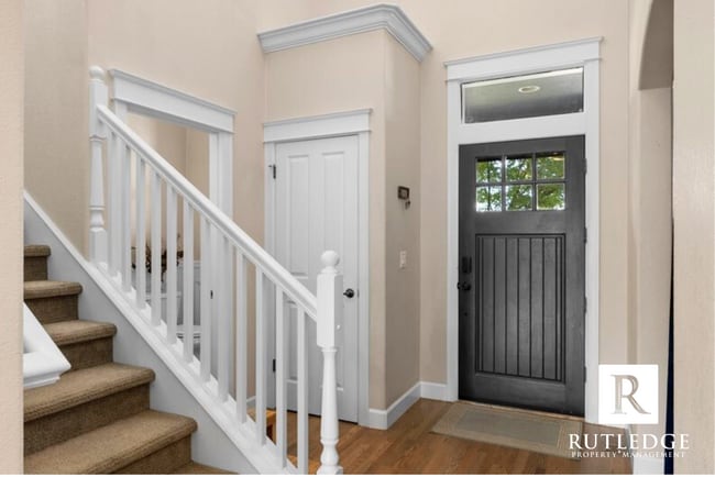 Building Photo - STUNNING 4 Bed/3.5 Bath Home in Talent!!!