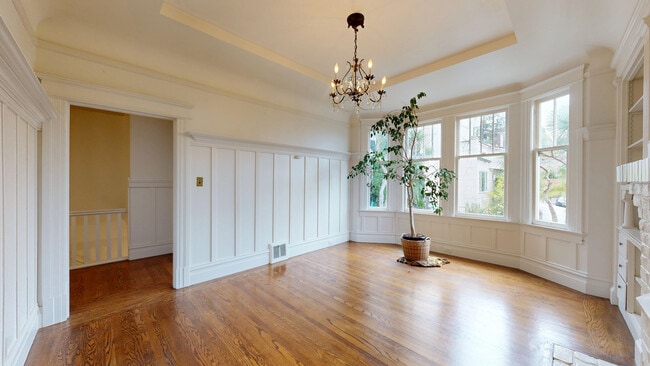 Building Photo - 941 Lombard St