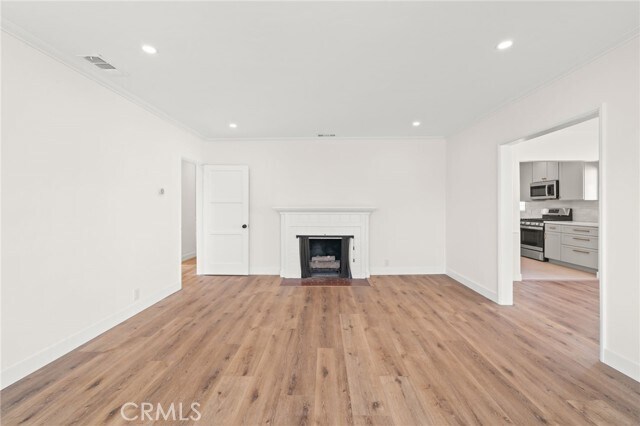 Building Photo - 1301 N Avon St