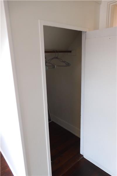 Building Photo - 203 Boone St