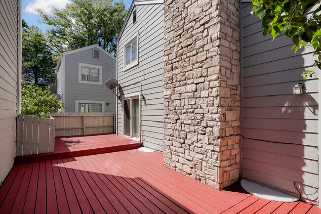 Building Photo - 11642 E Cornell Cir